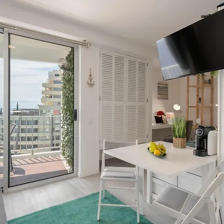 Sea View I By An Island Φουνκάλ