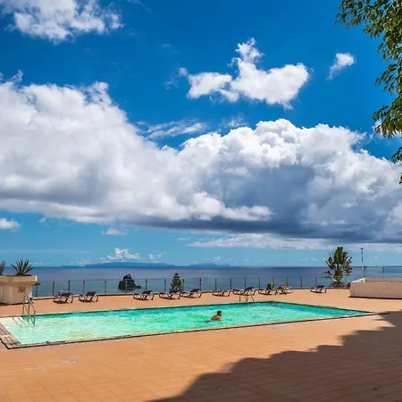 Sea View I By An Island * Funchal (Madeira)