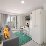 Sea View I By An Island 아파트