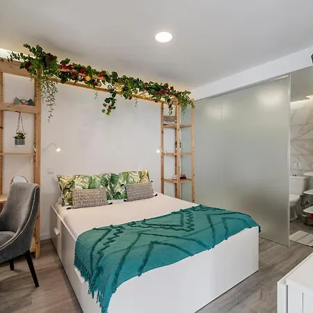 Sea View I By An Island *